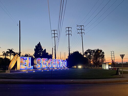 The city's illuminated welcome sign, put up in 2024.